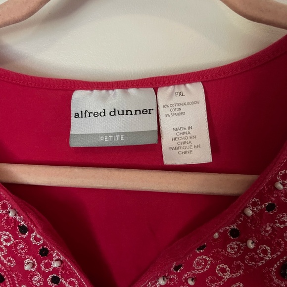 Blouse - Picture 2 of 2